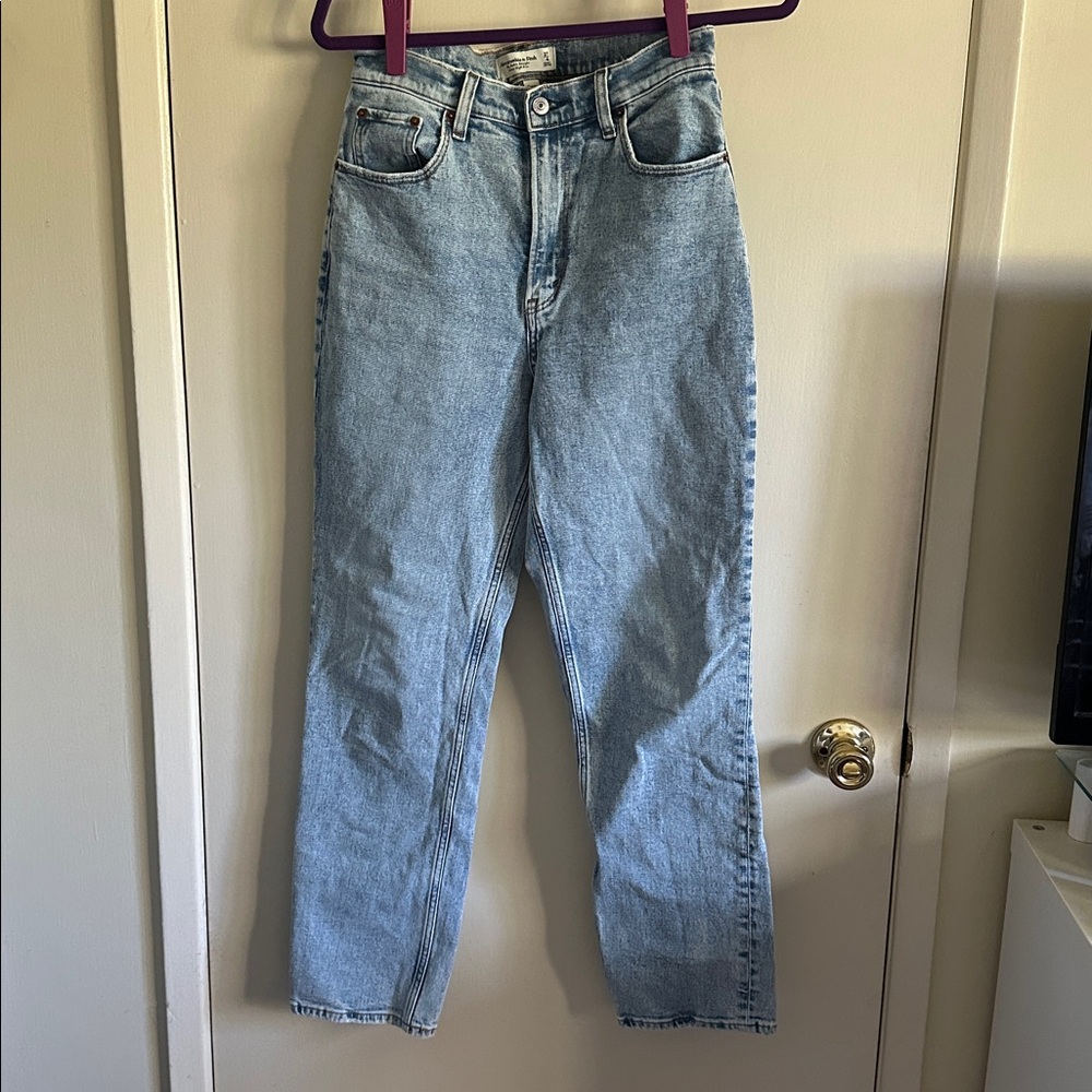 Abercrombie & Fitch Curve Love Ultra High Rise Ankle Straight Jeans